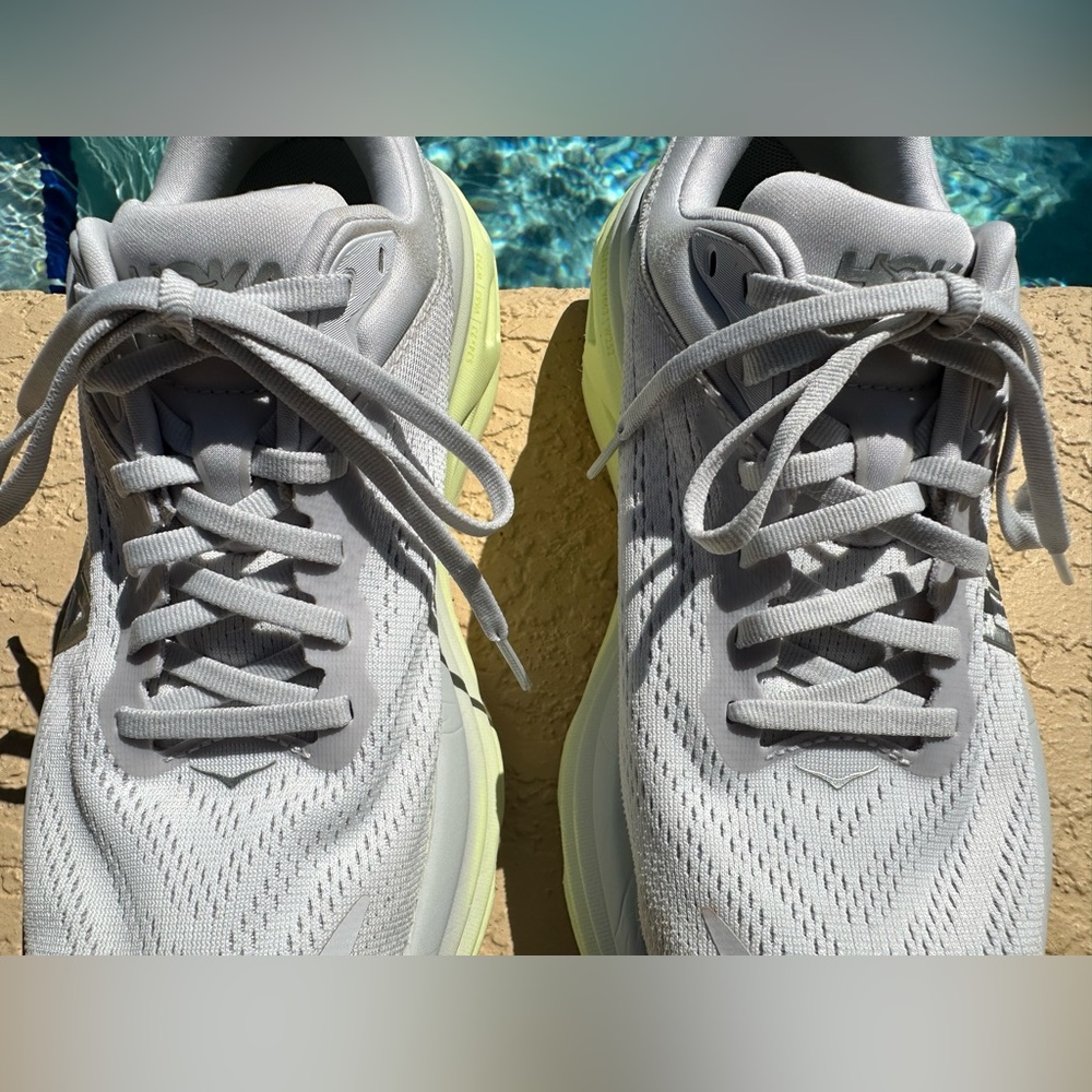 Hoka One One Bondi 8 Nimbus Cloud Running Shoes Women’s Size 8 in Extra VGC - Picture 10 of 15